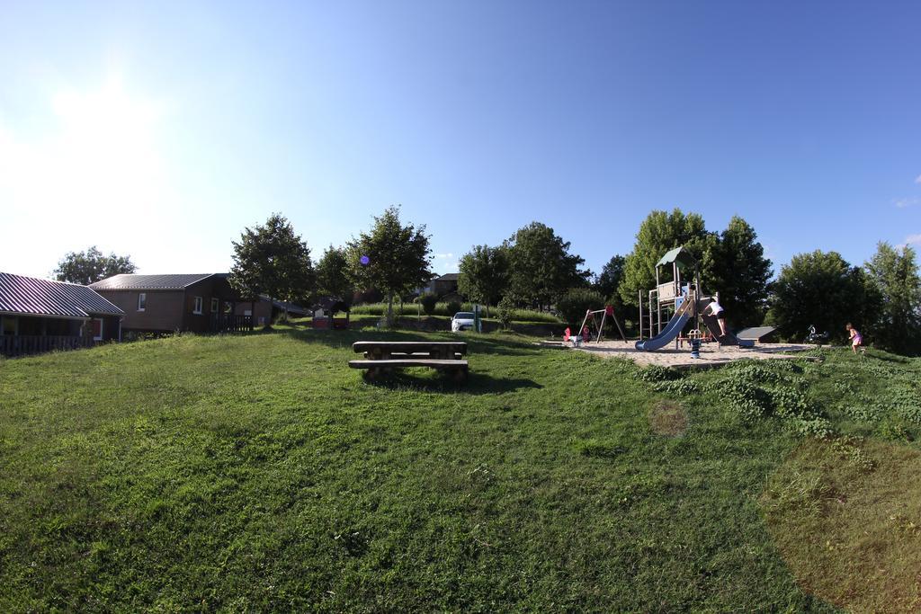 Camping Domaine Vallee Du Tarn Sn Saint-Cirgue Екстер'єр фото